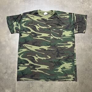 Vintage 80s Ranger Green Camo Blank Pocket T-Shirt